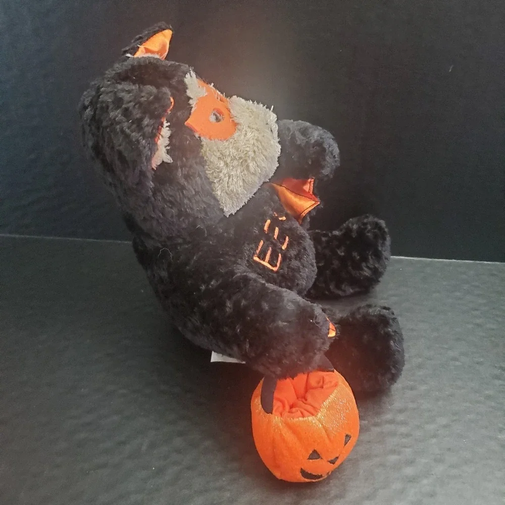 STARBUCKS Bearista Bear‎ Halloween W/ Bat Cape EEK Jack O Lantern Pail 2003